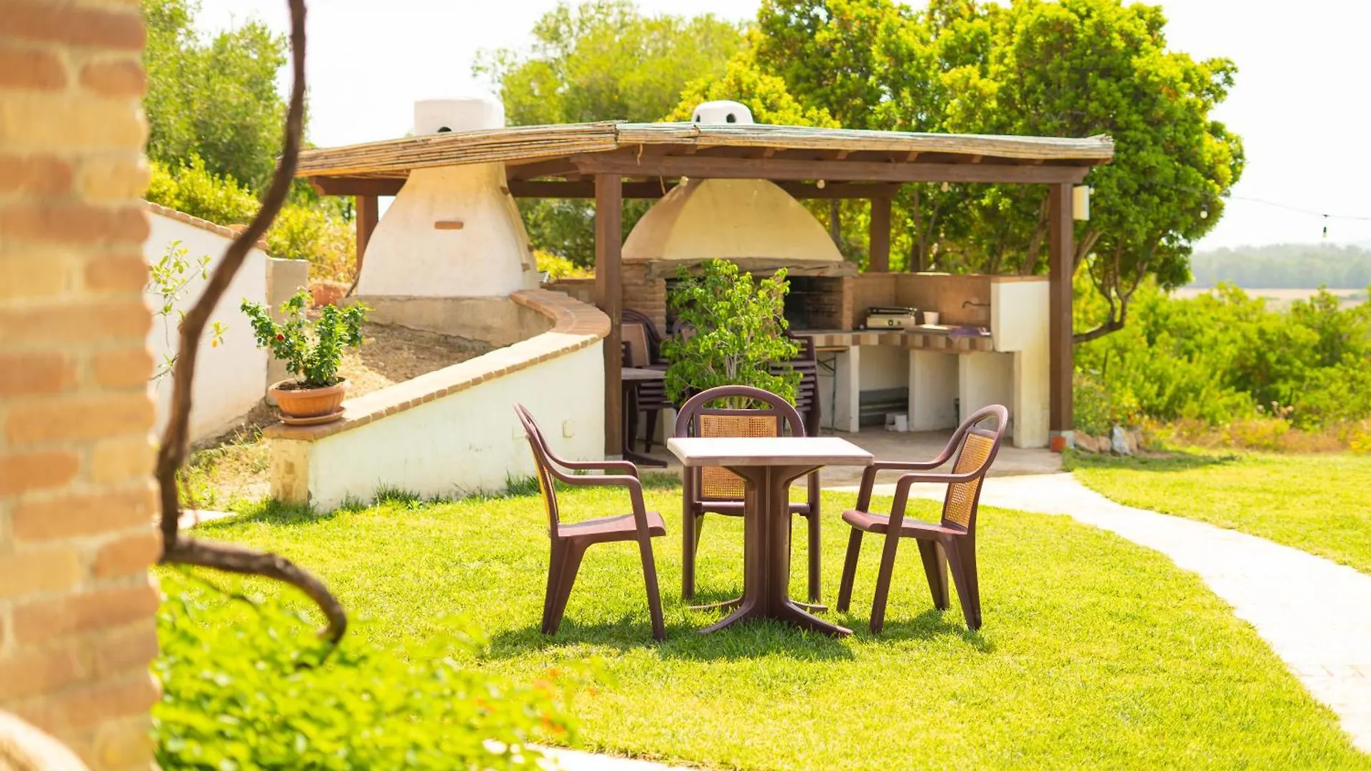 Hotel Essenza Di Mirto La Caletta