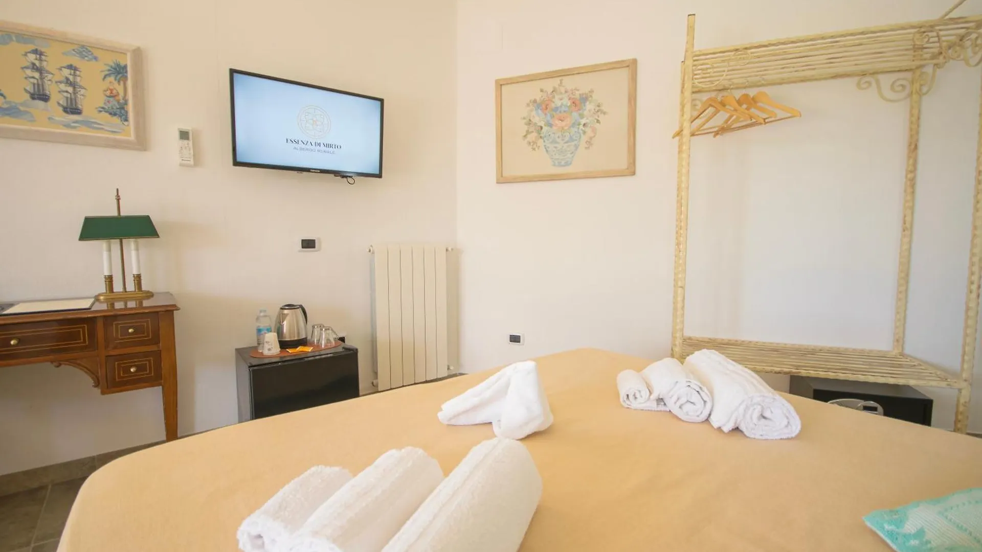 Hotel Essenza Di Mirto La Caletta