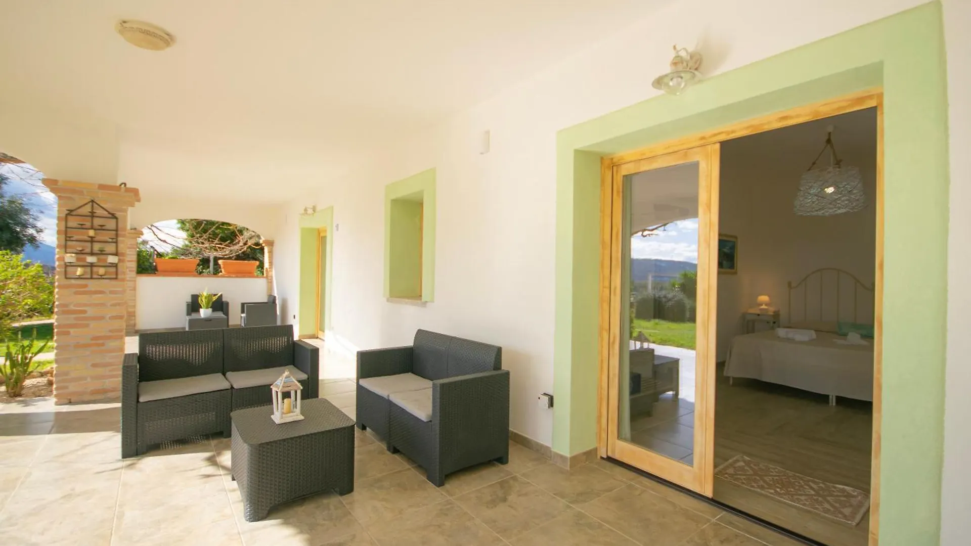 Hotel Essenza Di Mirto La Caletta