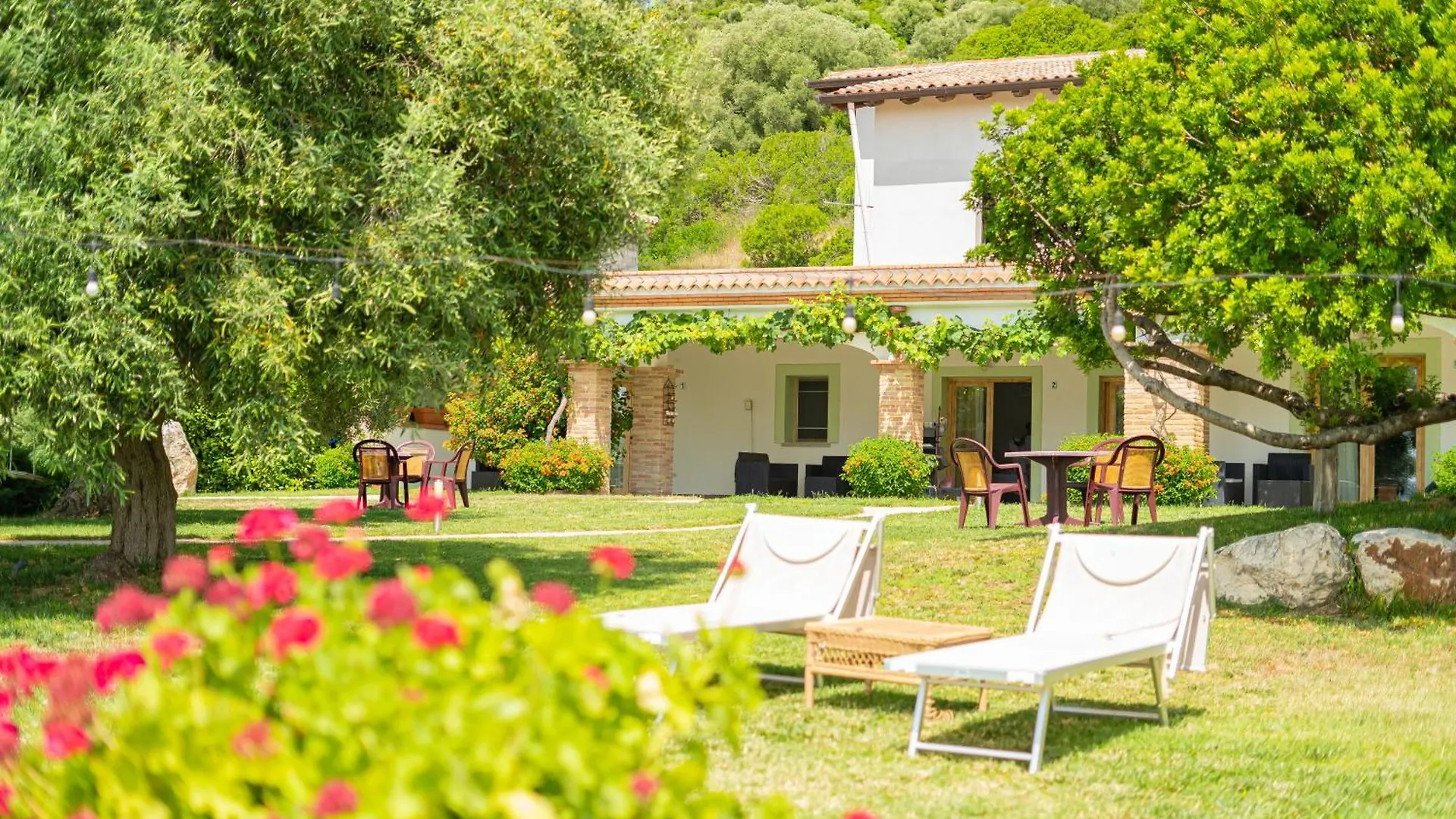 Hotel Essenza Di Mirto La Caletta