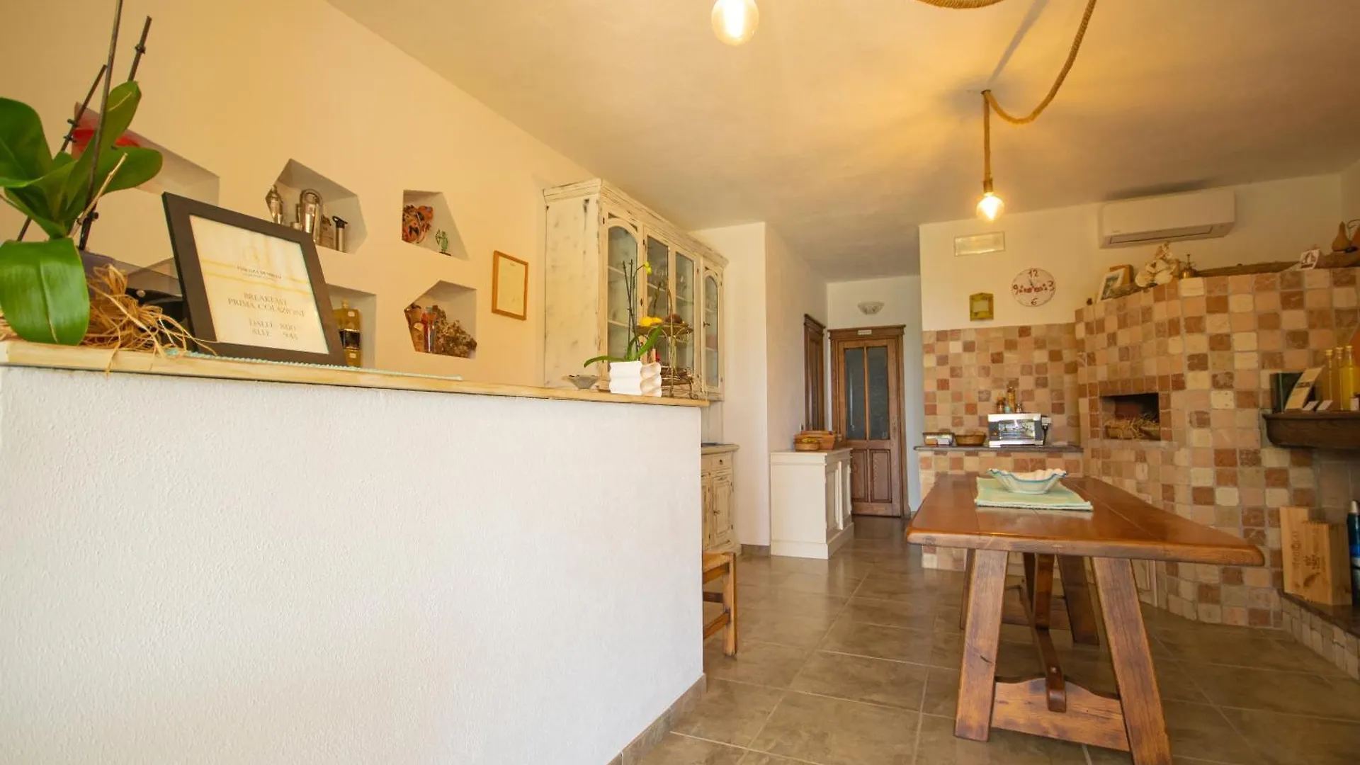 ***  Hotel Essenza Di Mirto La Caletta Italy