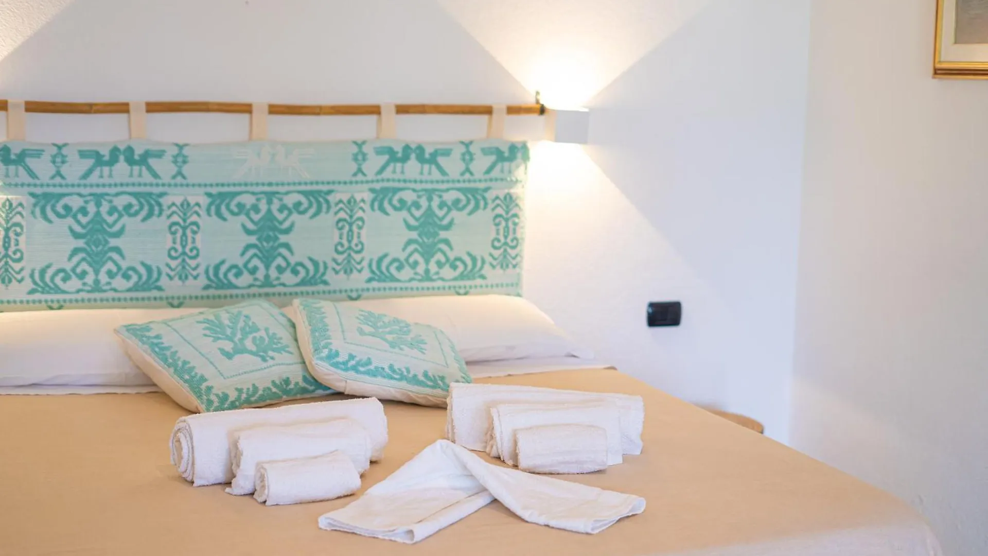 Hotel Essenza Di Mirto La Caletta